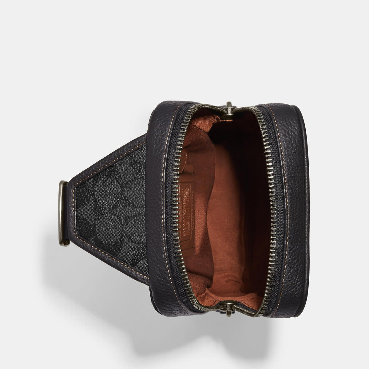 Sullivan Pack In Blocked Signature Canvas 2