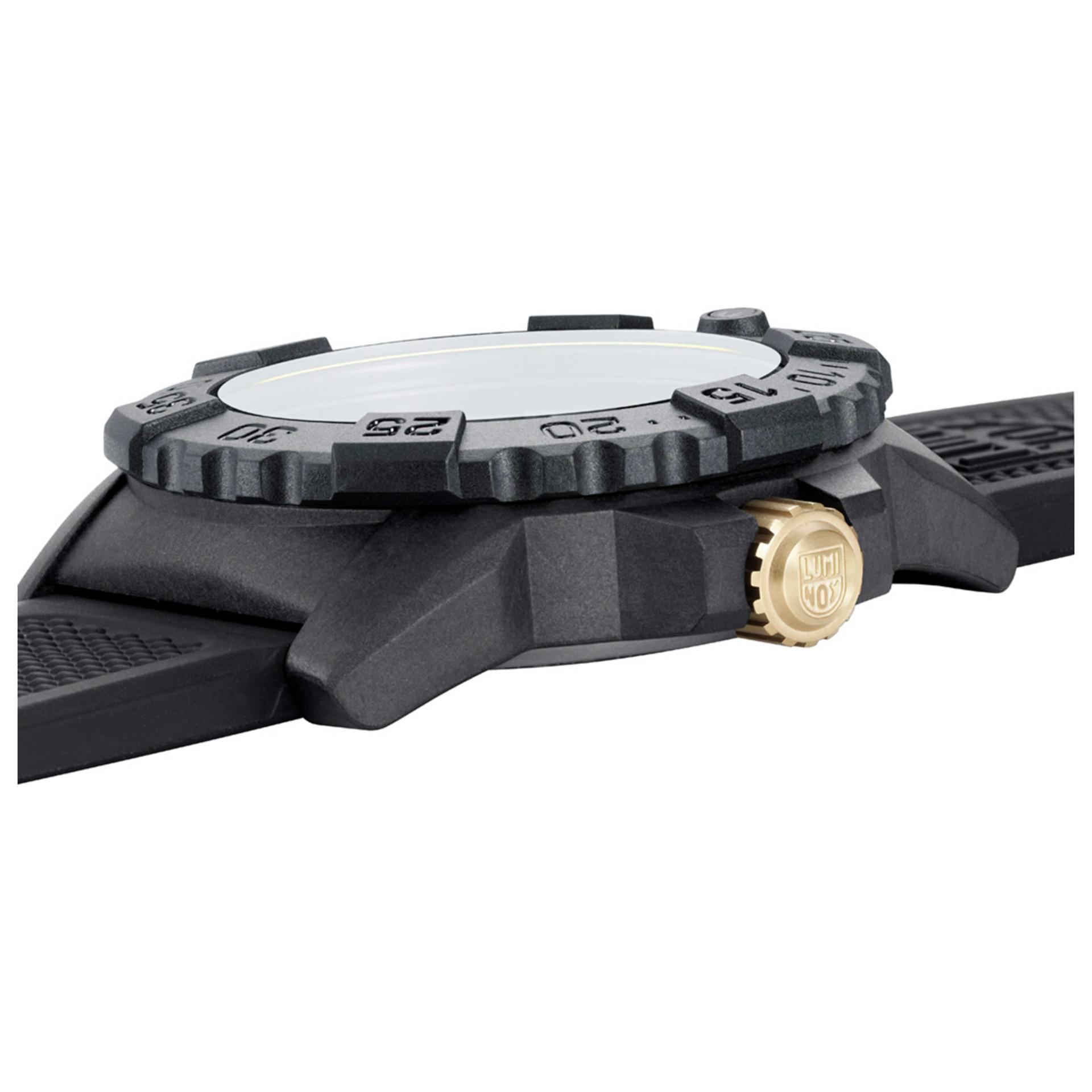 Luminox Men's Watch XS.3508.GOLD 4