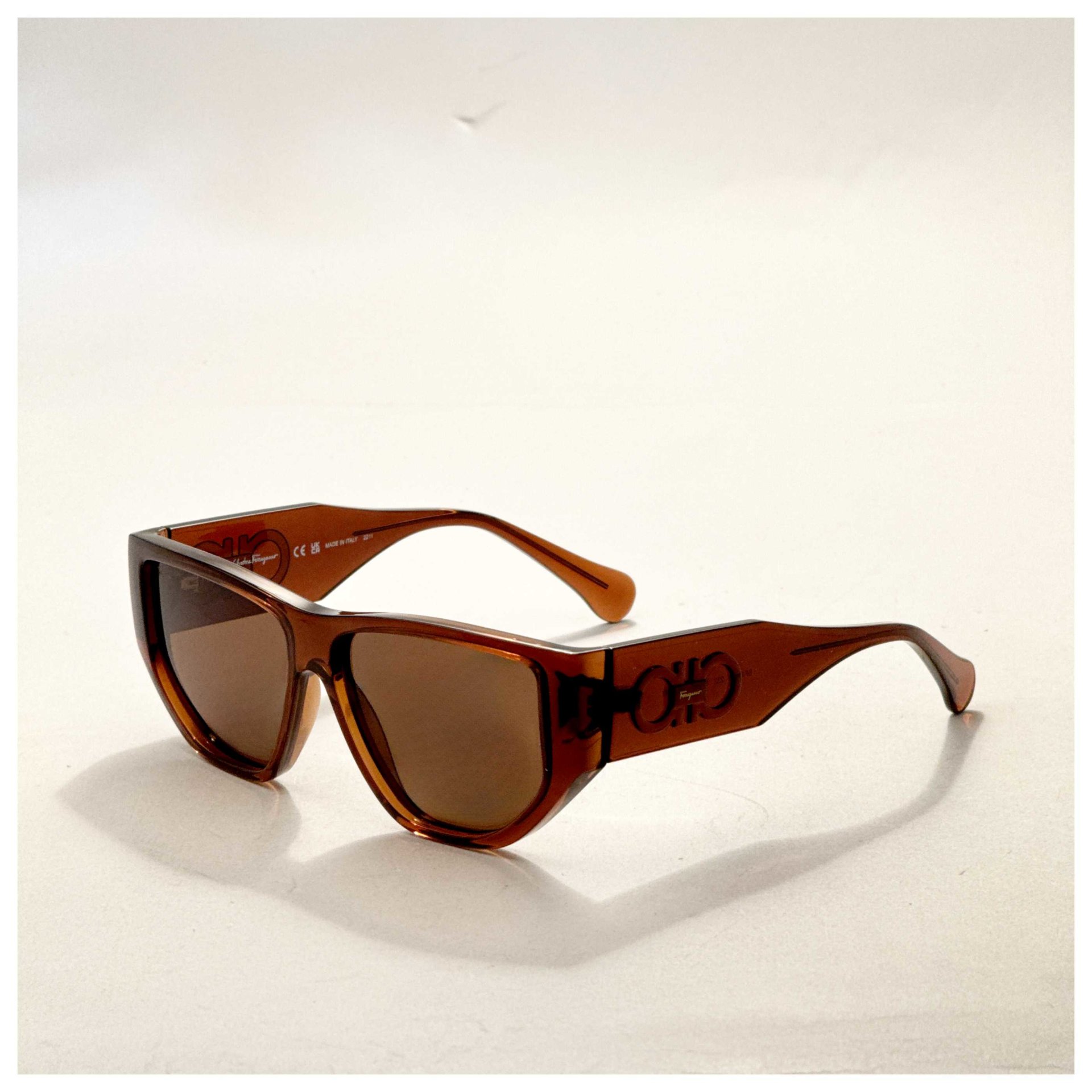 Ferragamo Unisex Sunglasses SF1077S-232-56