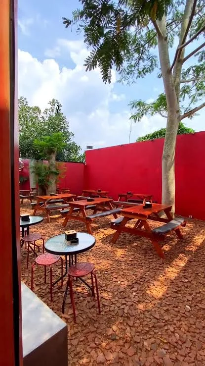 Hidden Space Coffee - Cafe & Kopi di Pusat Kota, Tasikmalaya