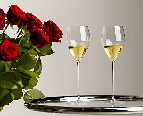 Vue 3 de Riedel Veloce Champagne Wine