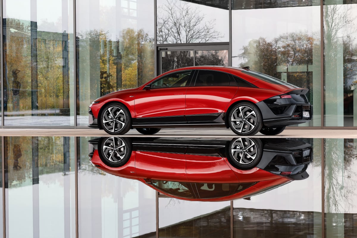 2026 Hyundai Ioniq 6: Up to 680 km WLTP, 260 kW Charging, From EUR 45,550
