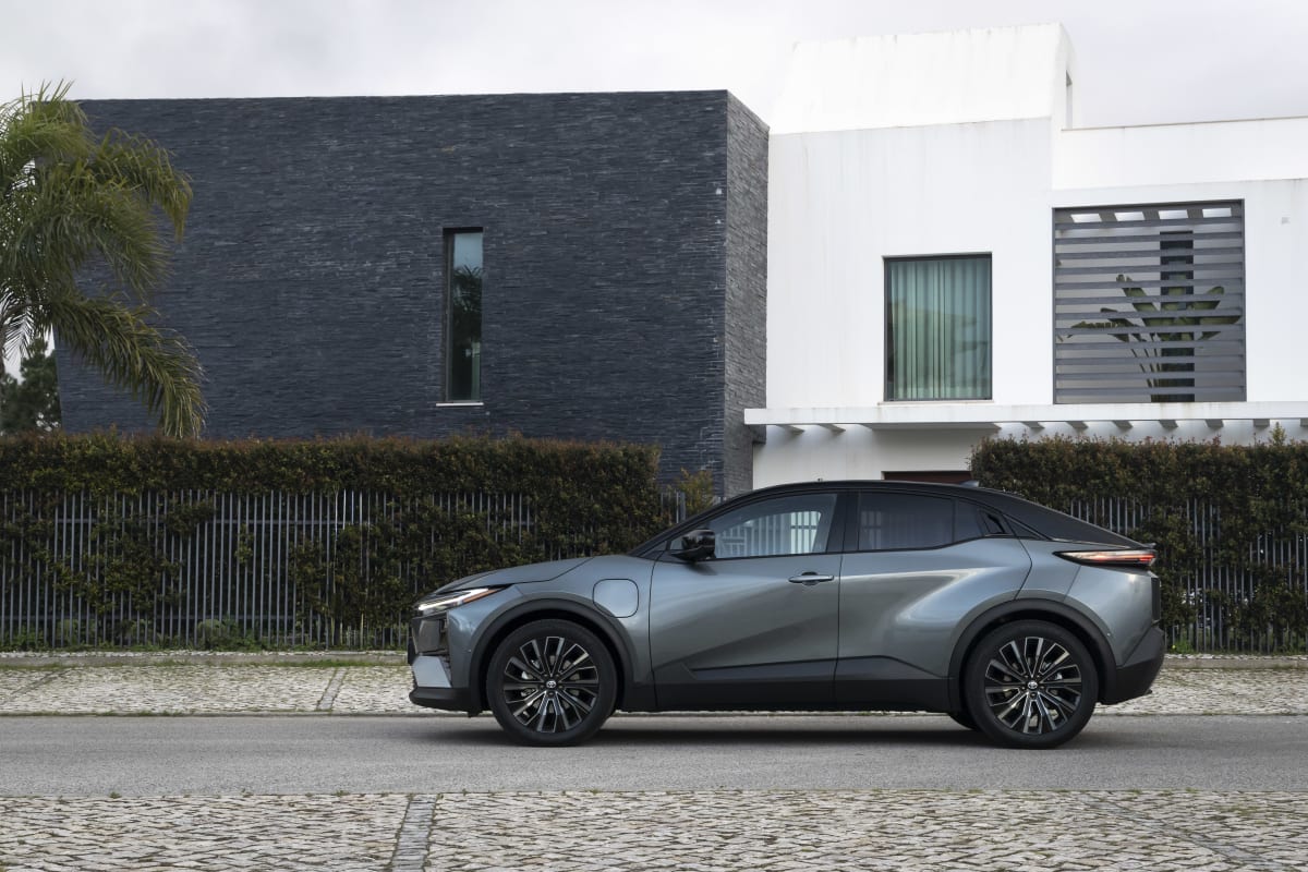 2026 Toyota C-HR+: Up to 607 km WLTP, 343 PS AWD, 150 kW Charging