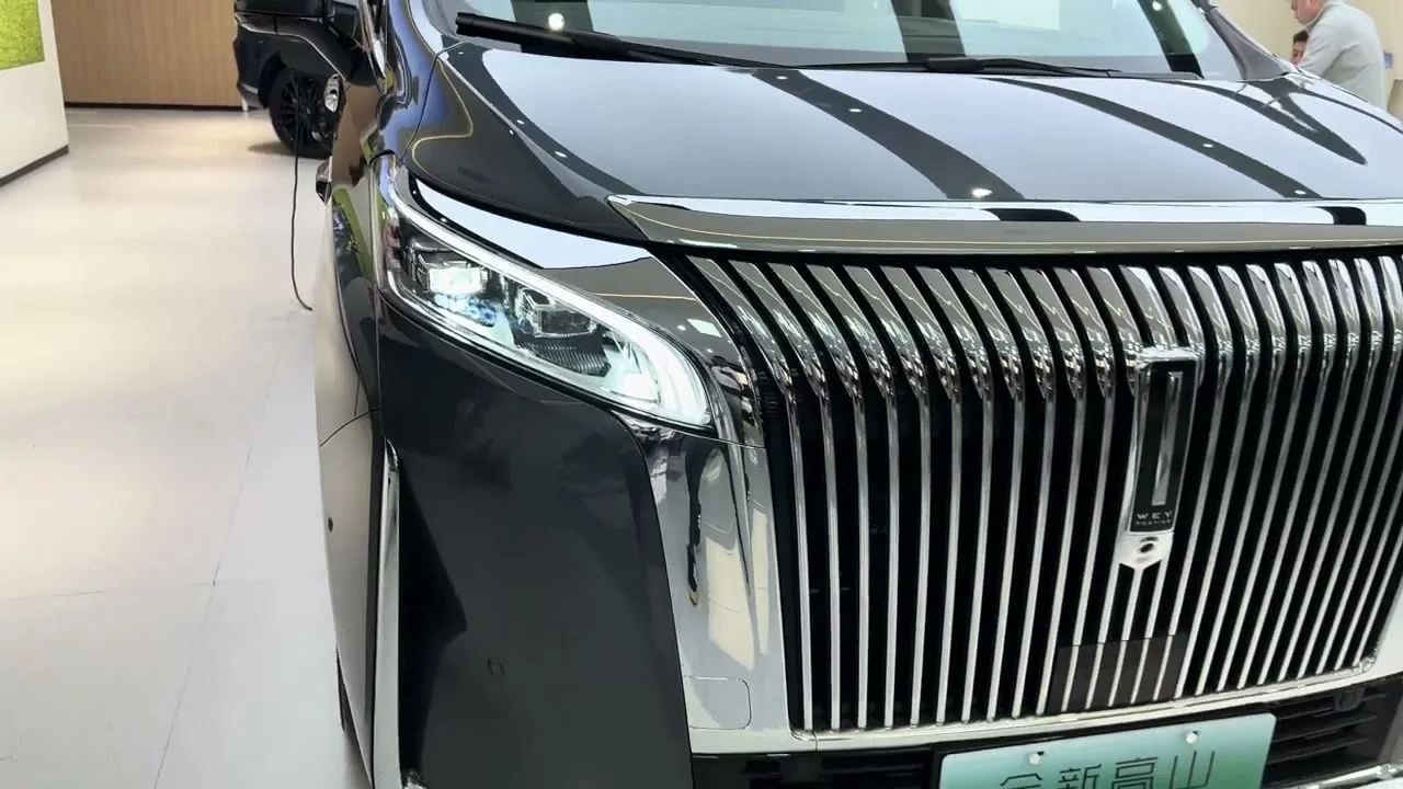 2026 Wey Gaoshan 7 PHEV: 452 HP Luxury 7-Seat Minivan, 945 km Range, From $40,000