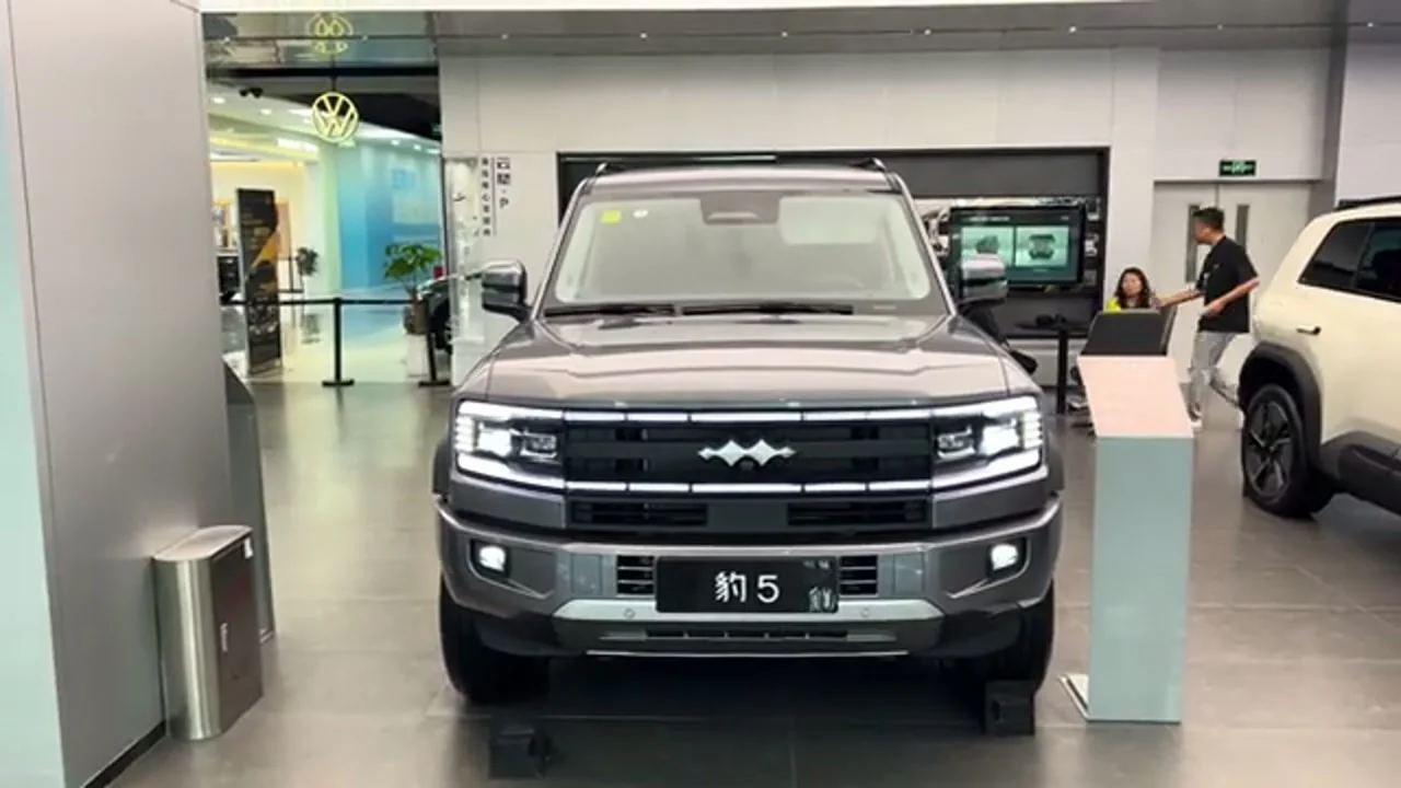 2026 BYD Leopard 5 Updated: 1,310 km Combined Range PHEV With Huawei ADS 4 LiDAR From $37,800