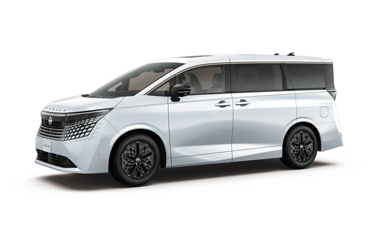 2026 Nissan Elgrand: All-New e-POWER Hybrid Minivan From $43,400