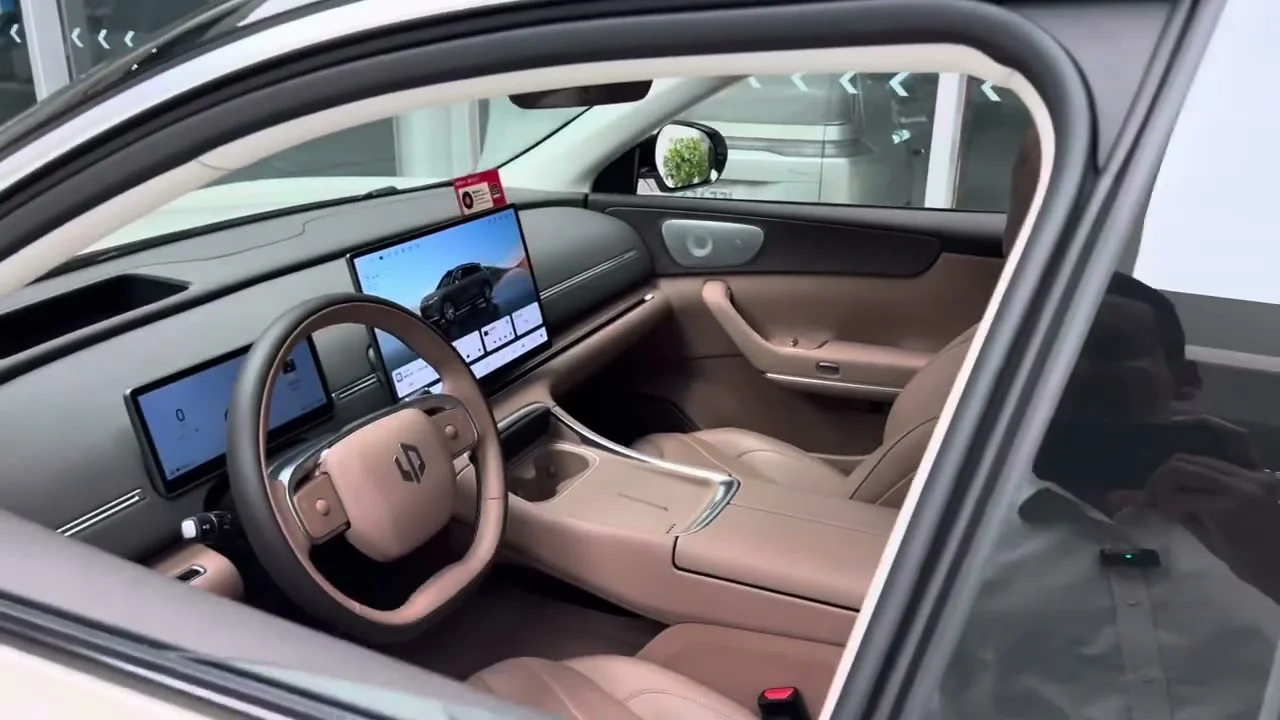 2026 Leapmotor C11: 640 km CLTC EV SUV From $20,900, LiDAR Standard