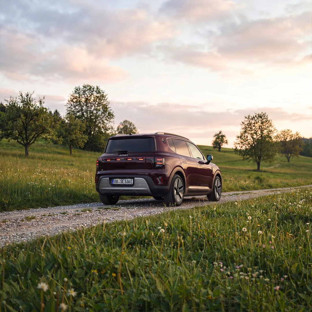 2026 Smart #5 Premium AWD: All-Wheel Drive Joins the Lineup, Black Collection Debuts