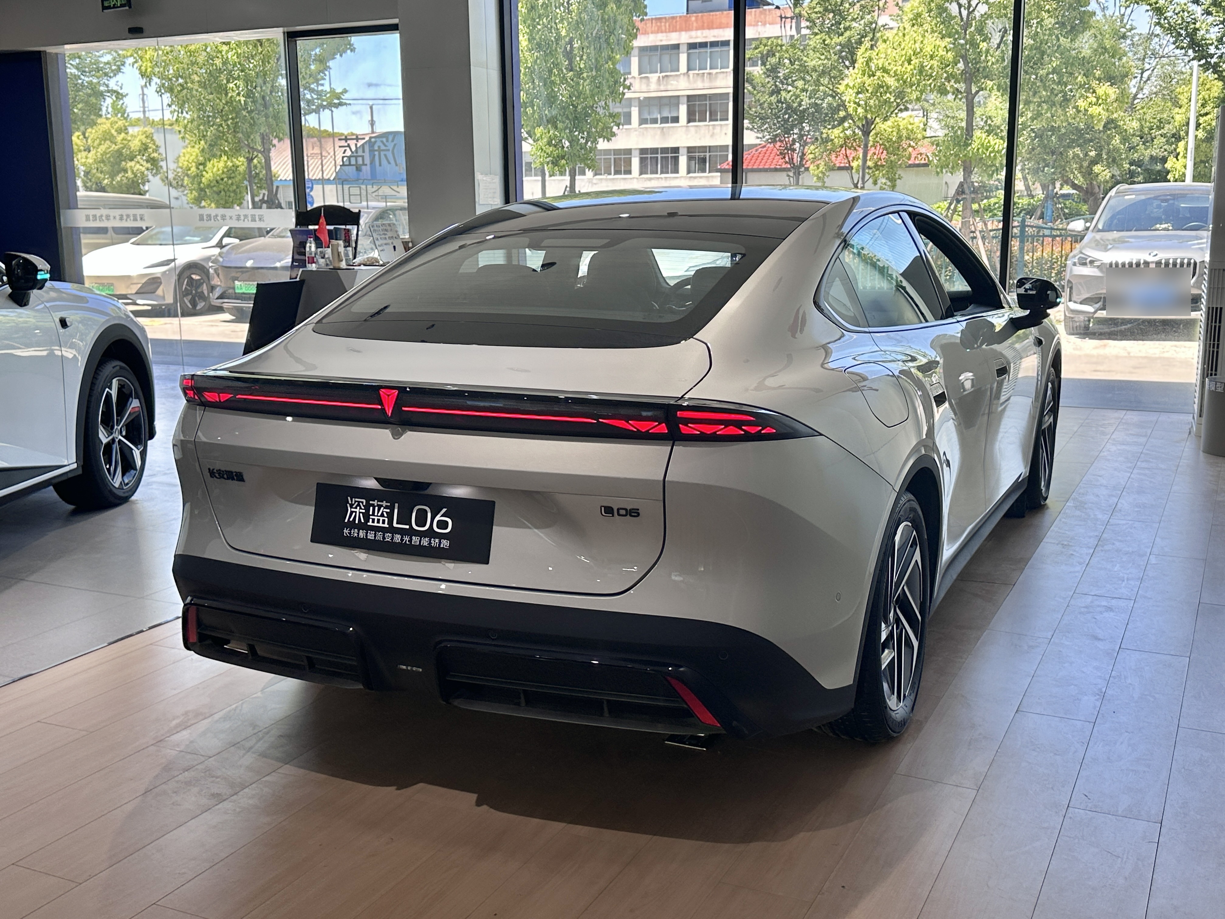 2027 Deepal L06: Up to 670 km CLTC, Zhuifeng Edition, From CNY 117,900