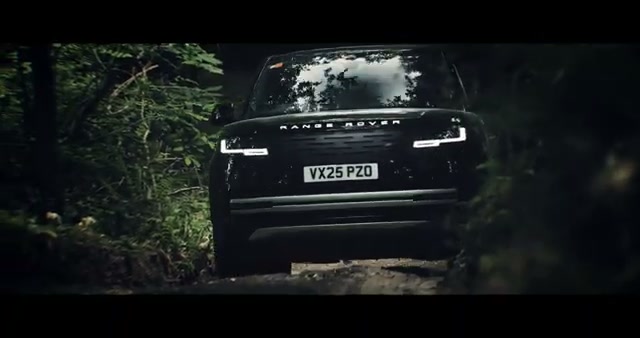 2027 Range Rover Electric: 542-HP Flagship SUV With Up to 372-Mile Range