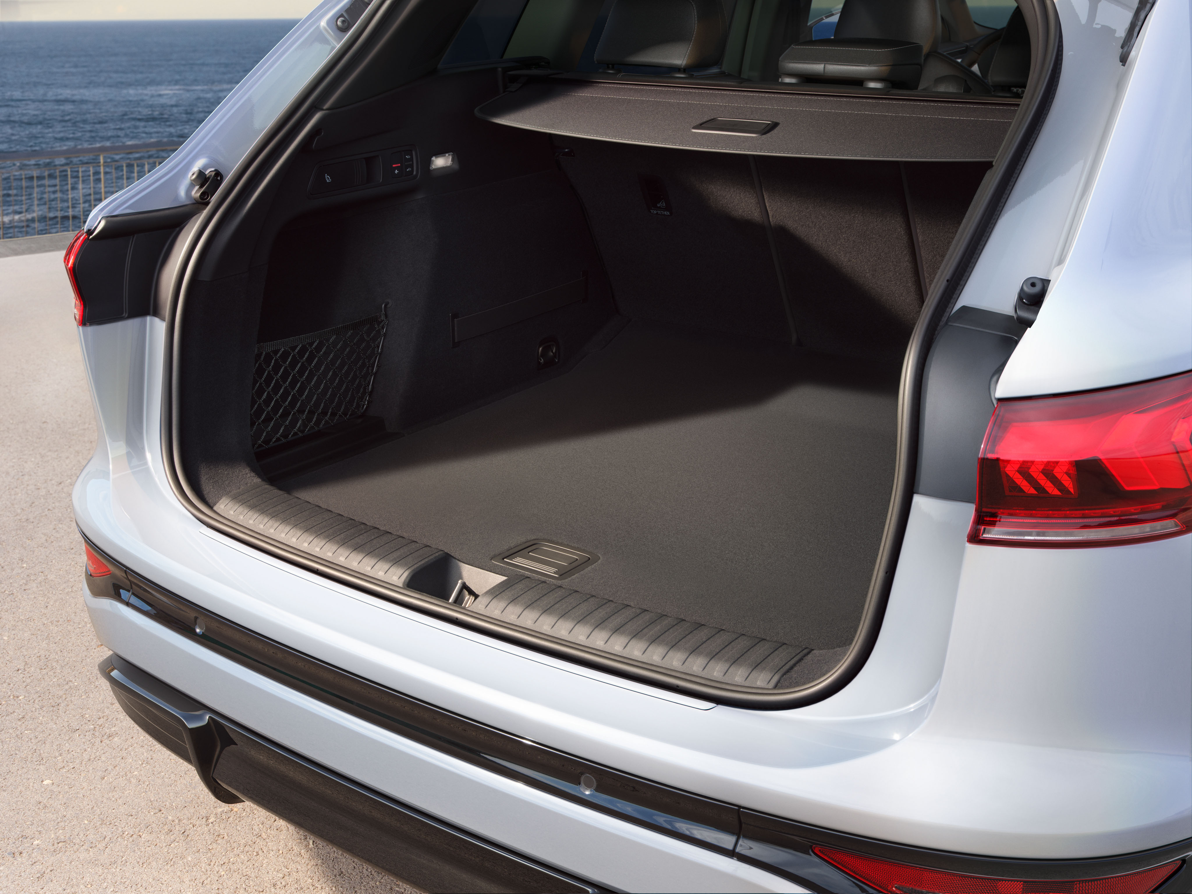 2027 Audi Q6 e-tron: Up to 679 km WLTP, 270 kW Charging, From EUR 63,500