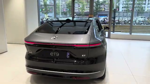 2026 NIO ET9: Steer-by-Wire Flagship Sedan With 650 km Range From $113,600