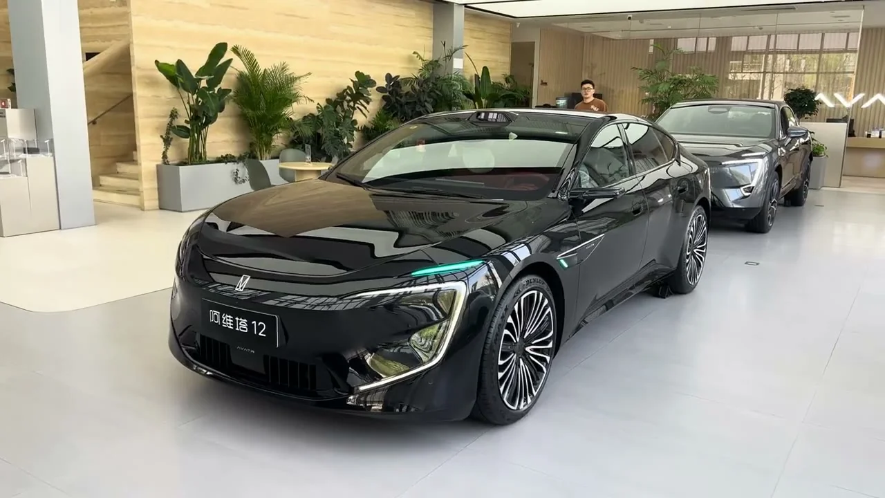 2026 Avatr 12: 955-HP Tri-Motor Flagship Coupe Sedan With Huawei 896-Line LiDAR From $37,700