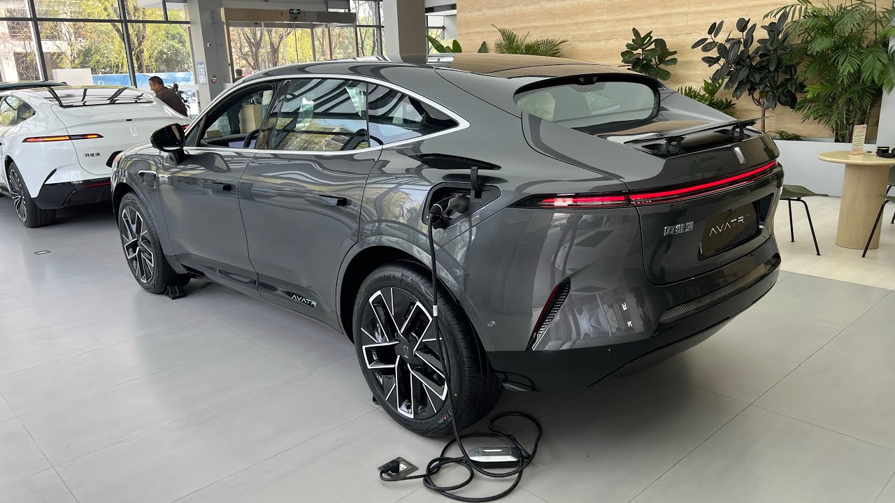 2025 Avatr 11 EREV: The 1,065 km Range-Extended SUV Disrupting the Premium Market