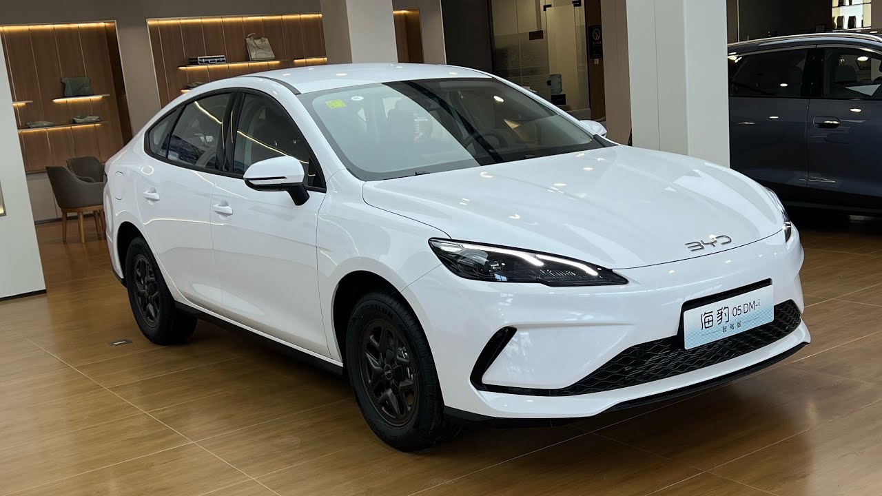 2026 BYD Seal 05 DM‑i: 210 km EV Range, 2,100 km Total Range for $13,100