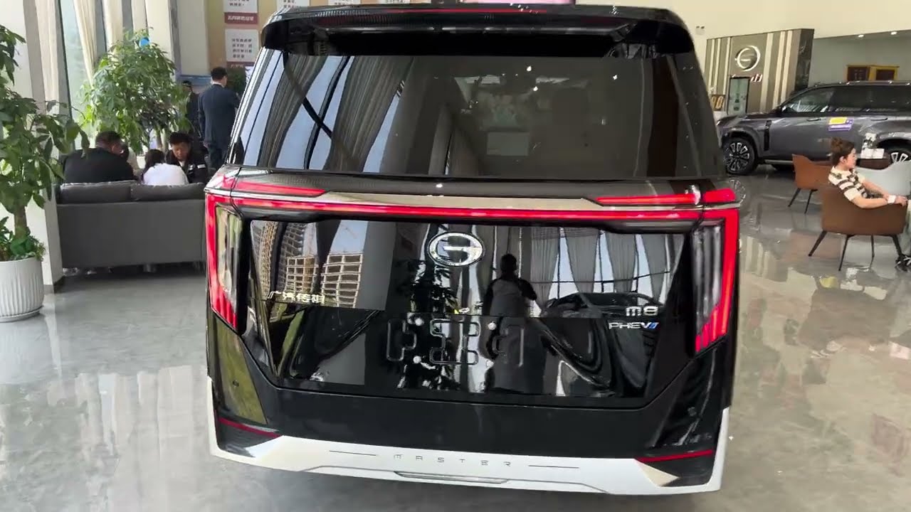 2026 GAC Trumpchi M8 PHEV: Luxury MPV with 130 km EV Range