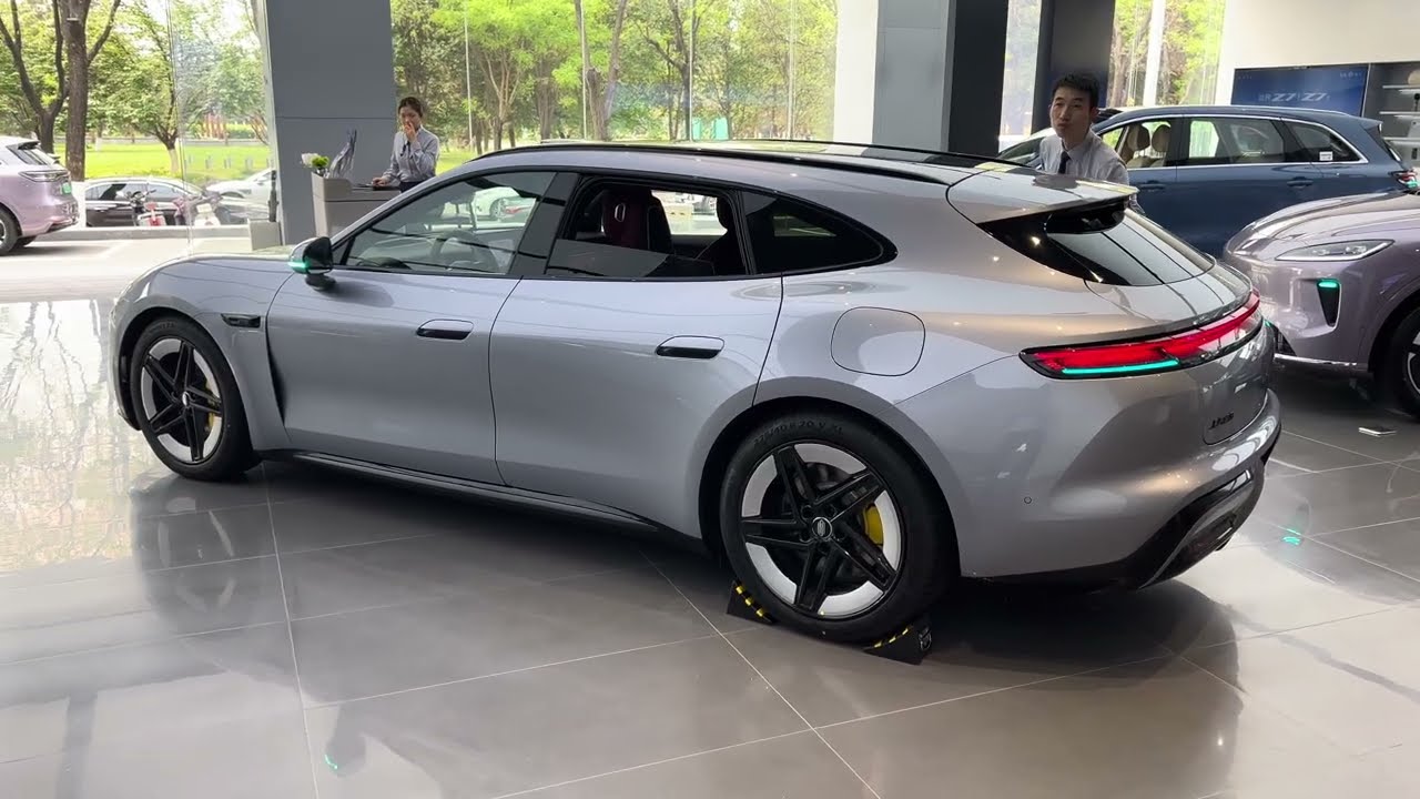 2026 SAIC Z7T: 582-HP Electric Wagon with 905 km Range - View 2