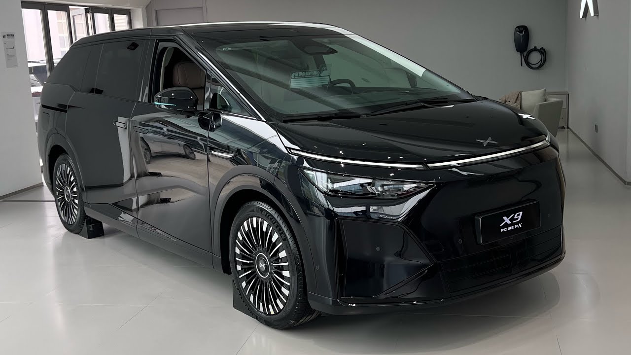 2026 Xpeng X9 R-EV: 1,600 km Range EREV Minivan for $43,800