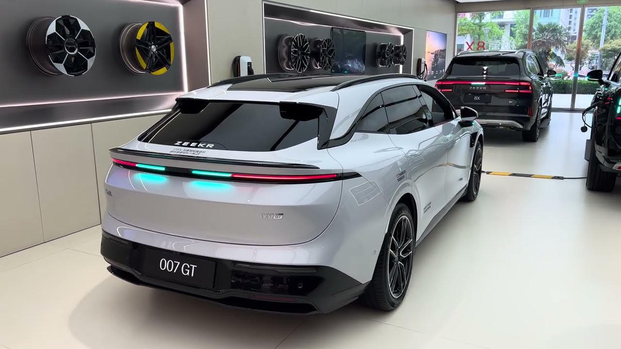 2026 Zeekr 007 GT EV Wagon