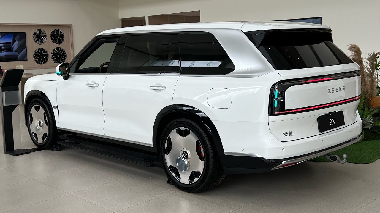 2026 ZEEKR 9X: Redefining Luxury EREVs with Potent Performance and Extended Range
