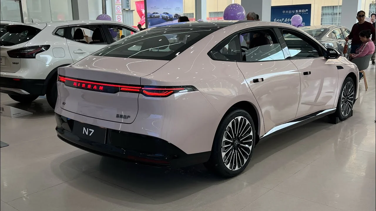 Nissan N7: A 635 km Electric Sedan With Momenta ADAS From ~$19,800