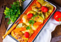 Wirsingrouladen mit Tomatensoße (gefüllt mit Hackfleisch oder Hack aus Erbsenprotein)