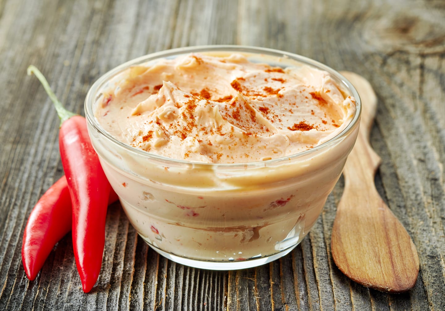 Paprika-Cashew-Dip mit Rohkost