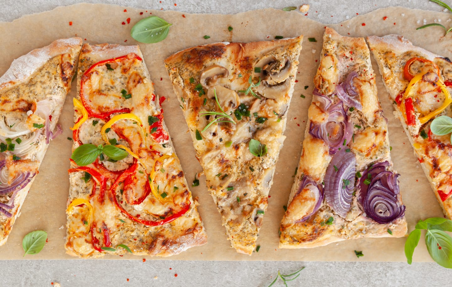 Rezept: Flammkuchen mit mediterranem Gemüse | HausMed Rezept: Flammkuchen mit mediterranem Gemüse | HausMed