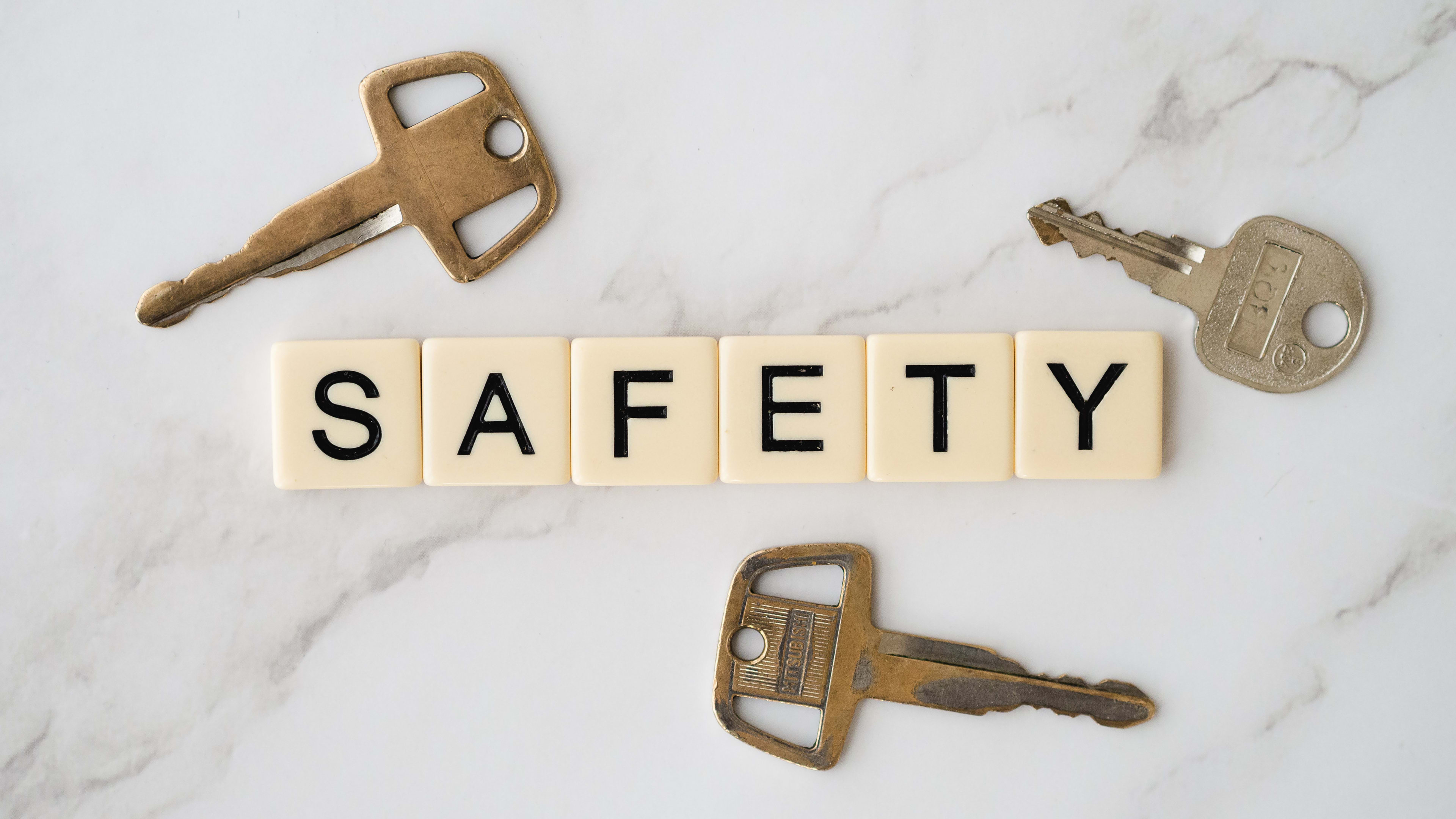 Structuring Peak Debt and Exit Plans Safely