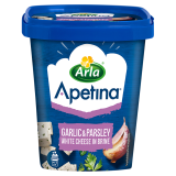 APETINA Ser typu śródziemnomorskiego z czosnkiem i pietruszką w zalewie solankowej (kostki) 410 g