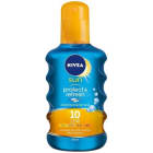 Spray do opalania Protect&Refresh Nivea Sun SPF10 gwarantuje długotrwałą ochronę skóry.