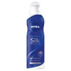 Jedwabisty mus do mycia – Nivea Silk Mousse. Świetnie myje i zapewnia skórze ochronę.