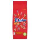 Mini batoniki czekoladowe - Daim. Wysokiej jakości produkt o chrupkim, czekoladowo-karmelowym smaku.