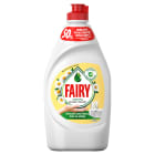 Płyn do mycia naczyń Sensitive - Fairy. Bezpieczny dla wrażliwej skóry płyn rumiankowy do naczyń.