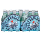 Woda naturalnie gazowana - San Pellerginio. Nieodzowny produkt każdego miłośnika włoskich smaków.