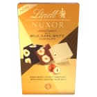Nuxor Praliny z mlecznej ciemnej i białej czekolady z orzecham laskowymi LINDT 100g