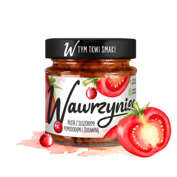 Pasta warzywna z suszonymi pomidorami i żurawiną