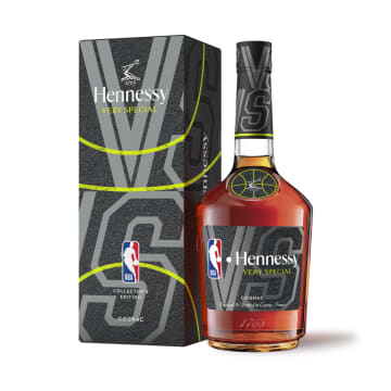 NBA Edycja limitowana Koniak w kartoniku