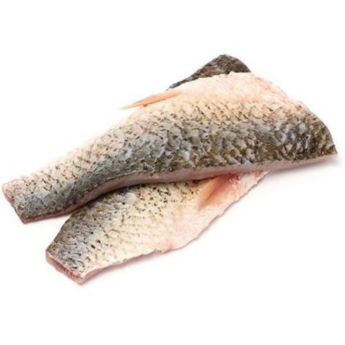 FRISCO FISH Karp filet ze skórą - świeży (175g-325g)