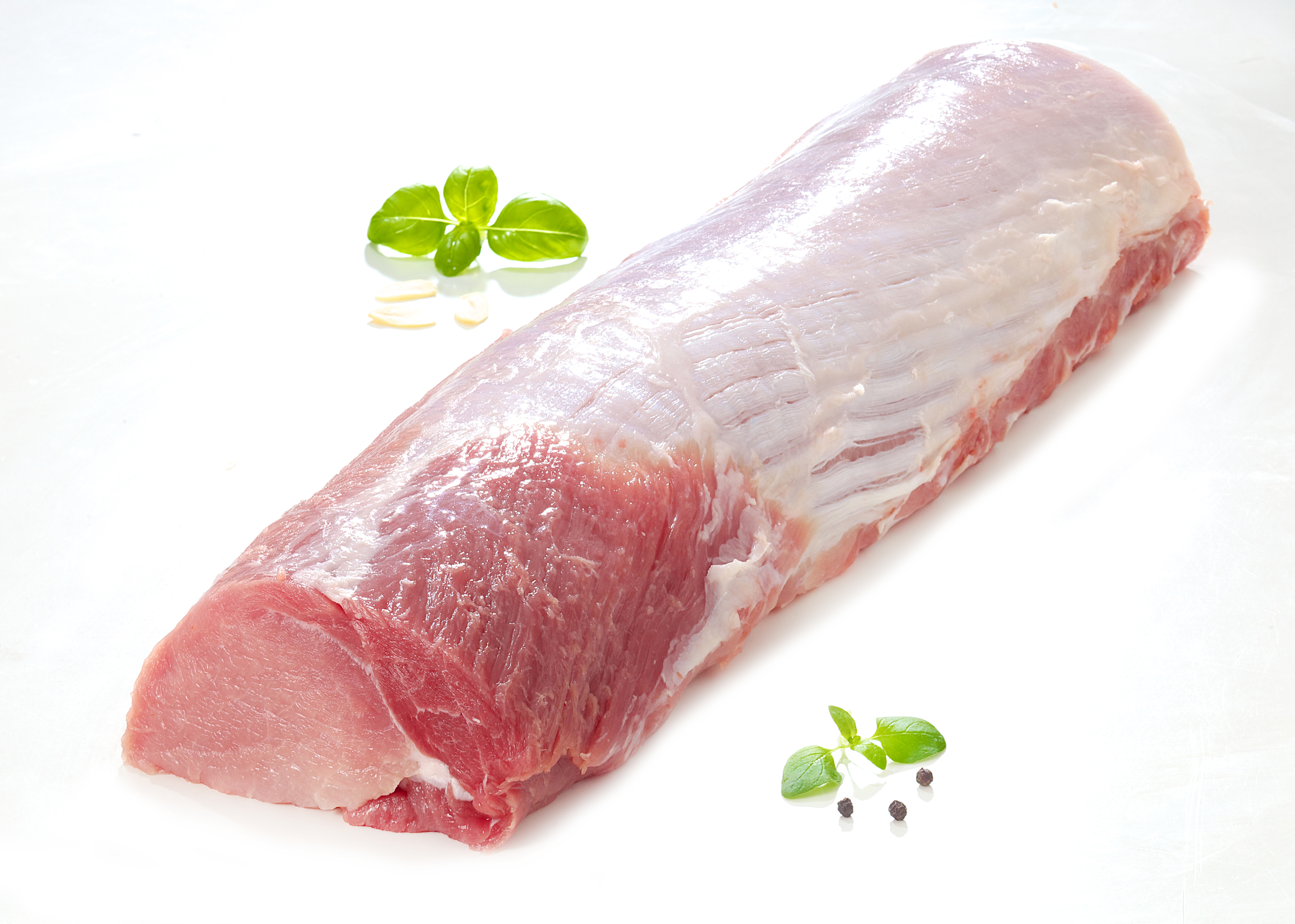 SOKOŁÓW Schab wieprzowy bez kości (880g-1320g)