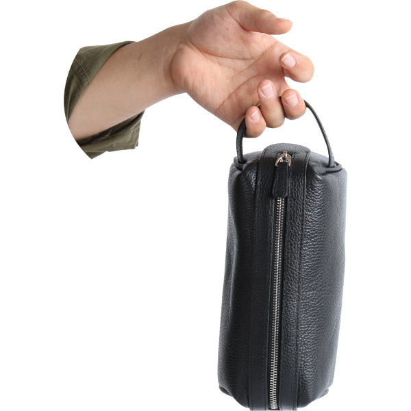 Borsa nera con impugnatura