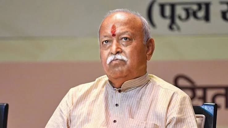 मोहन भागवत को संजय राउत ने दी जन्मदिन की बधाई; बोले- महाराष्ट्र सरकार को हटाने के लिए संघ प्रमुख करें प्रायश्चित