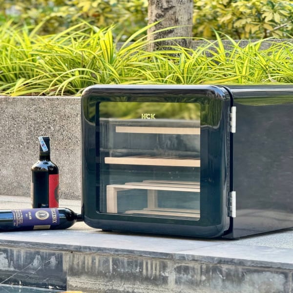 Tủ rượu mini HCK dung tích 48 lit từ 7-12 chai rươu