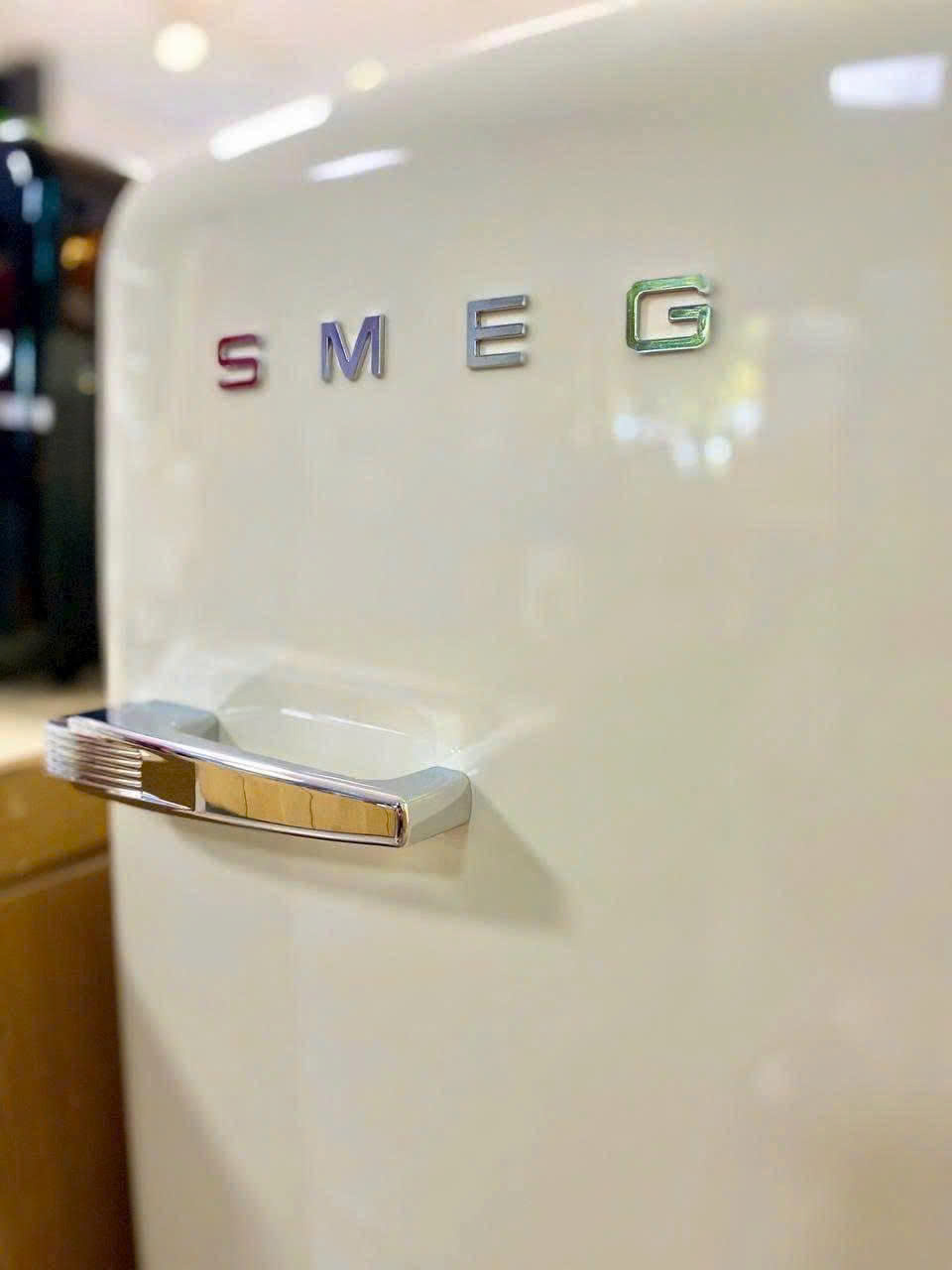 Tủ lạnh mini SMEG FAB5 34L