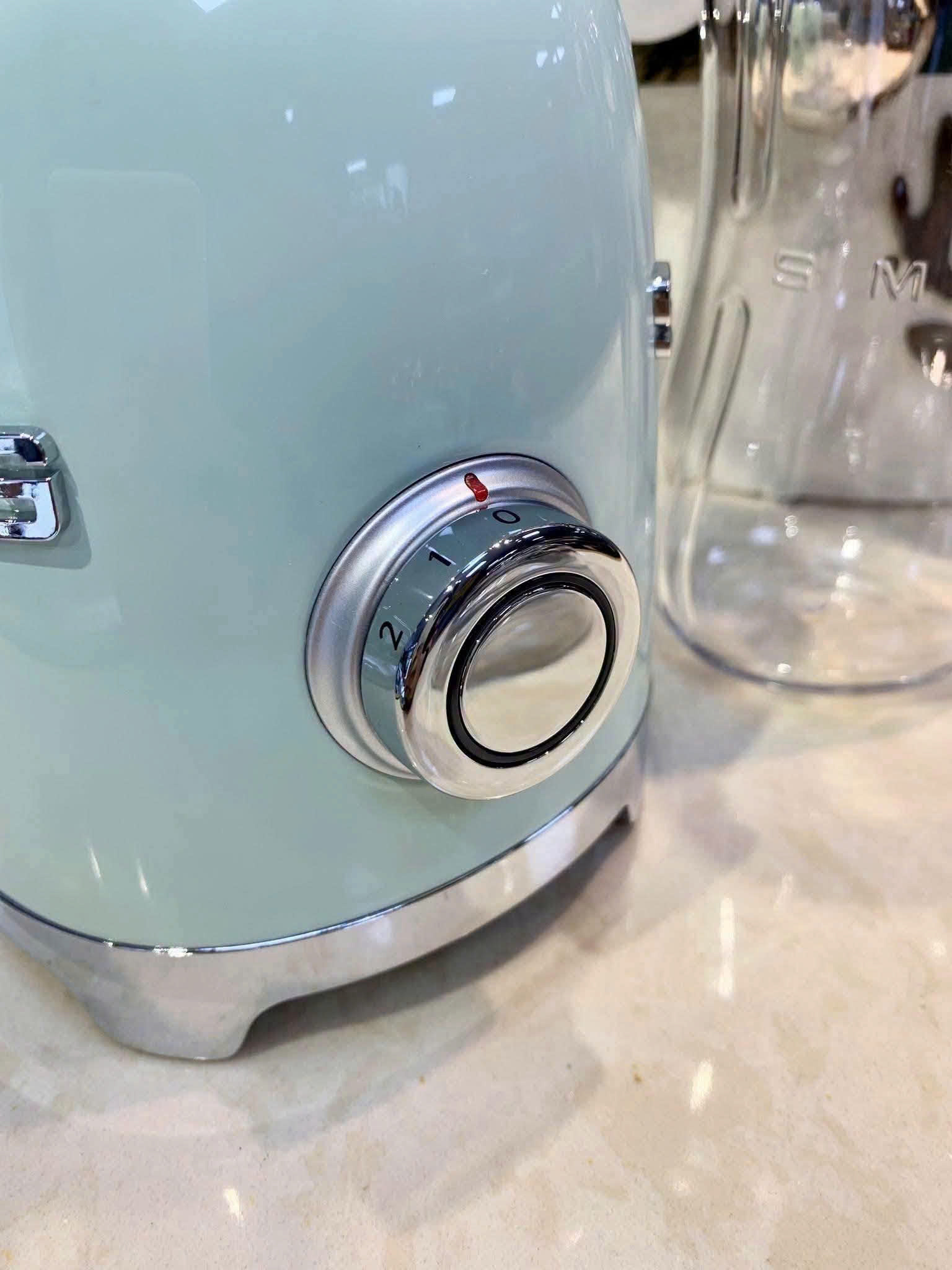 Máy xay sinh tố mini Smeg PBF01