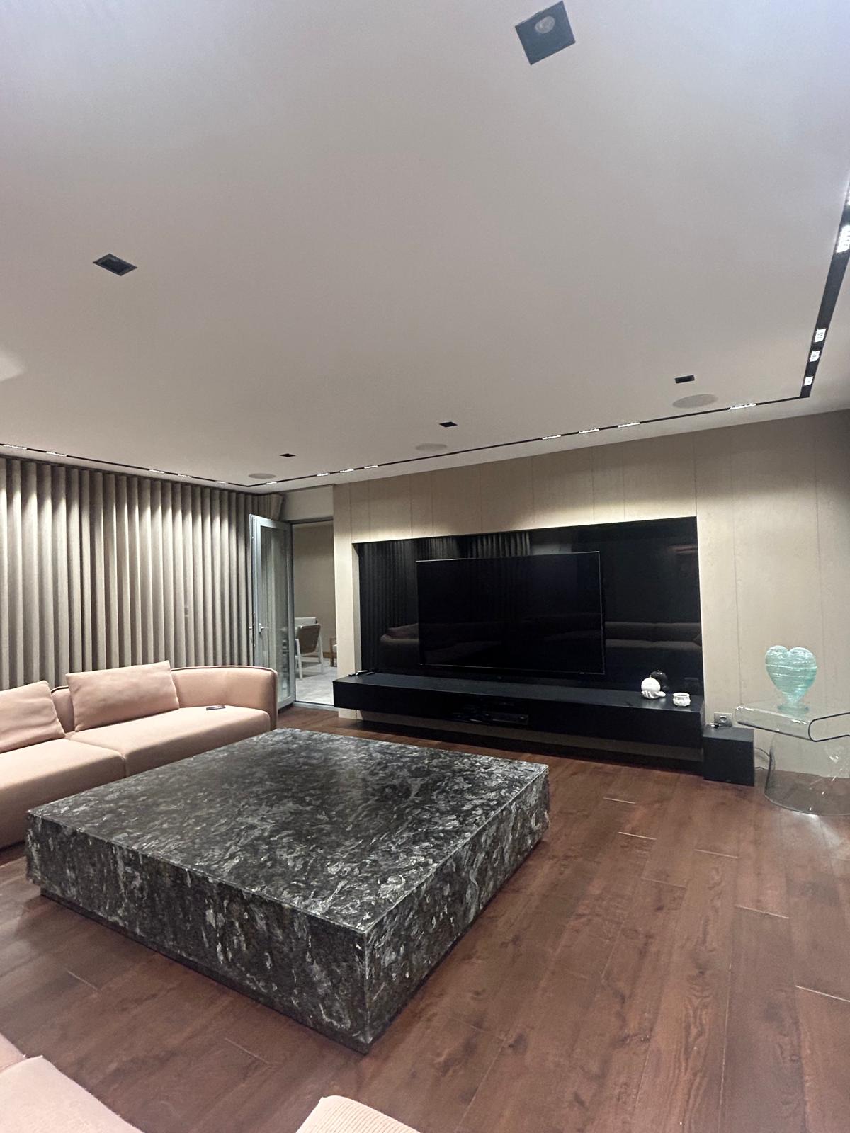 Prime One TA Evi - 02