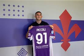 Le prime parole di Piccoli da calciatore viola: il rapporto con Kean e Dzeko e la volontà di firmare per la Fiorentina, l'intervista completa.