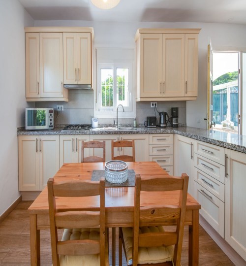 5 bedroom House in Coín