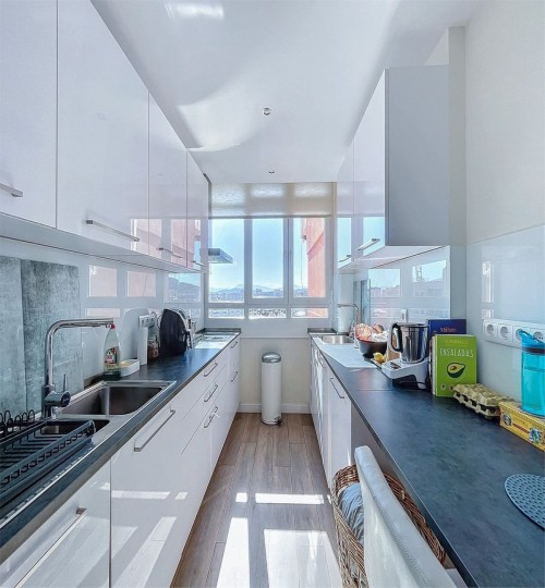 5 bedroom Apartment in Málaga Centro