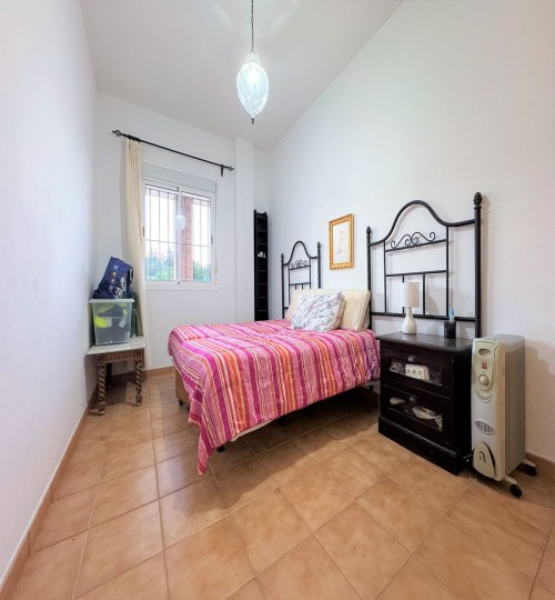 3 bedroom House in Estepona